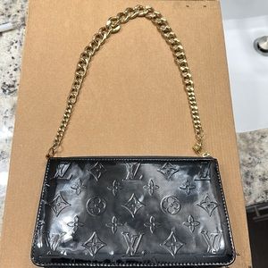 Louis Vuitton Vernis Pochette